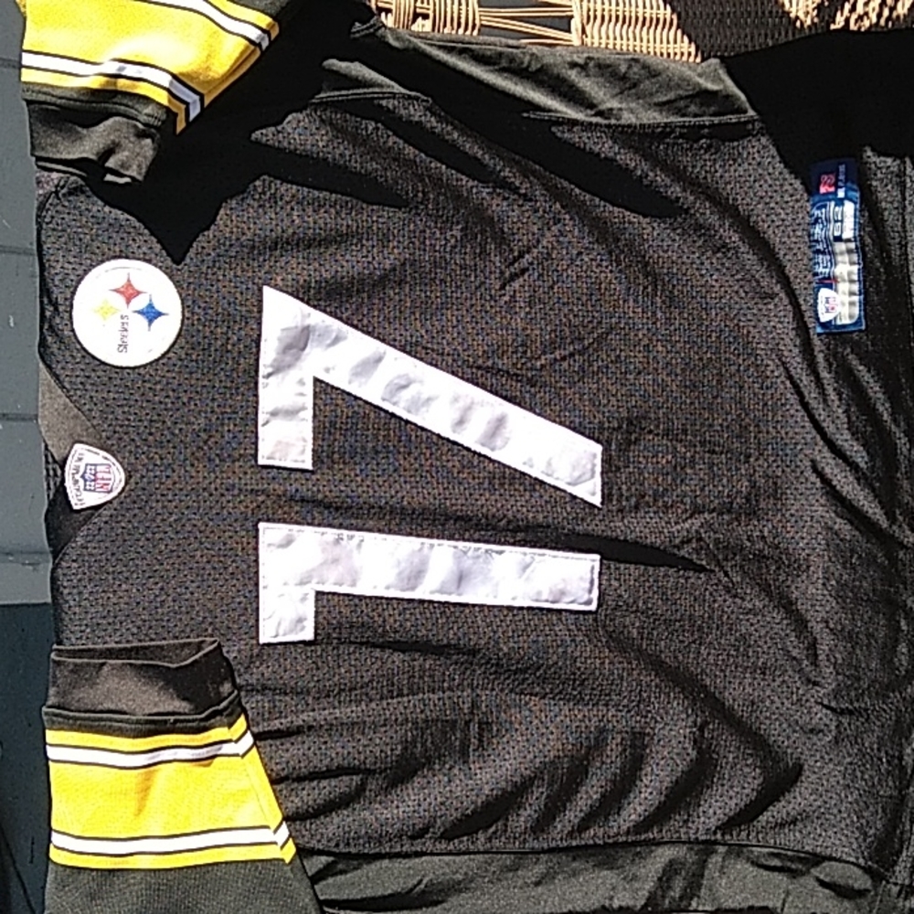 NFL Pittsburgh Steelers Mike Wallace Jersey by Reebok Size 52